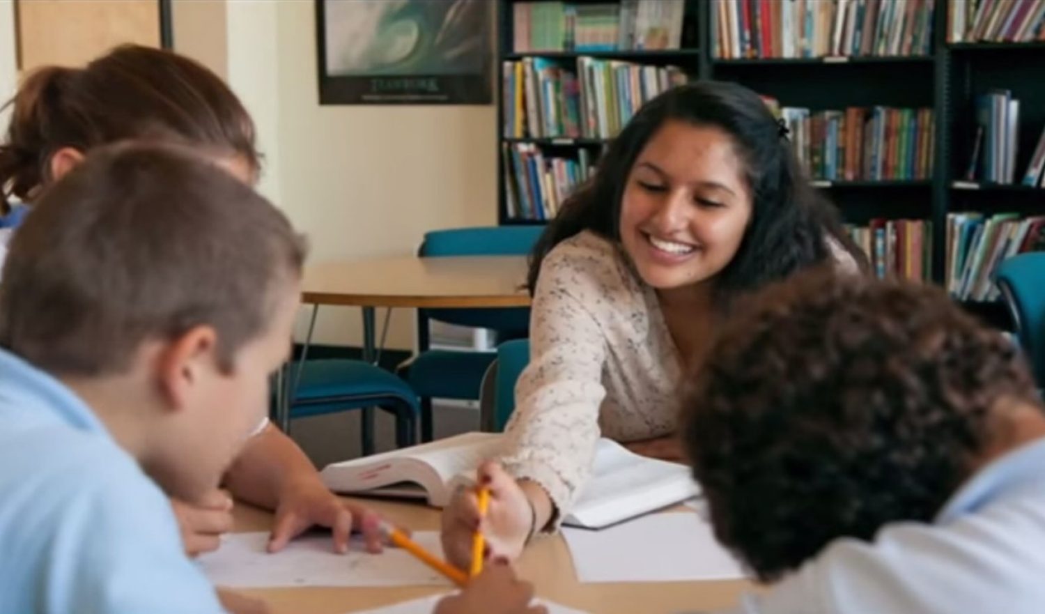 students-with-children-1360x800